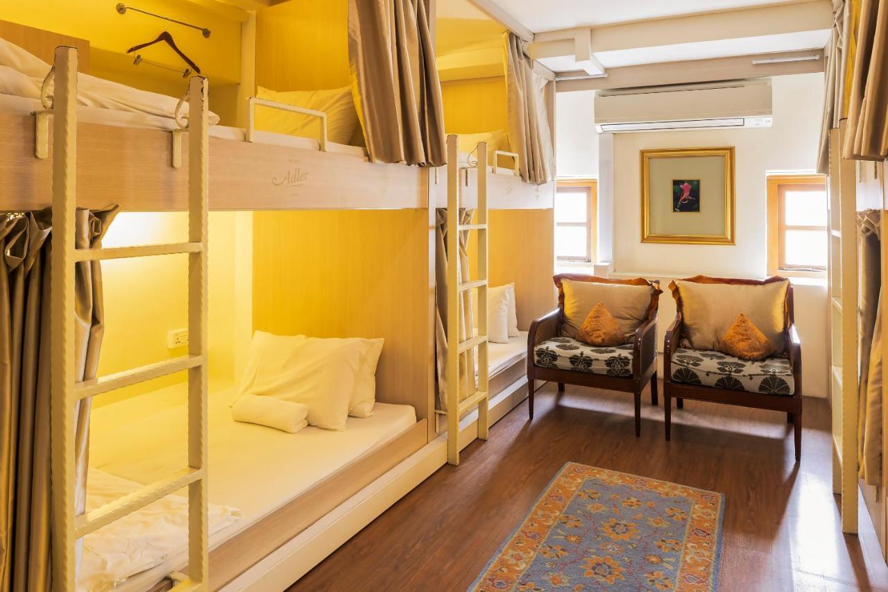 Adler (adults Only) 2* Singapura
