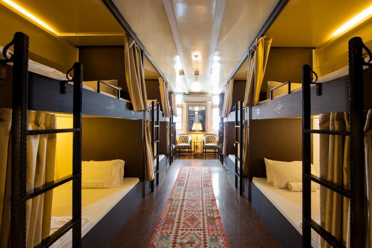 Hotel kapsul Adler (adults Only) Singapura