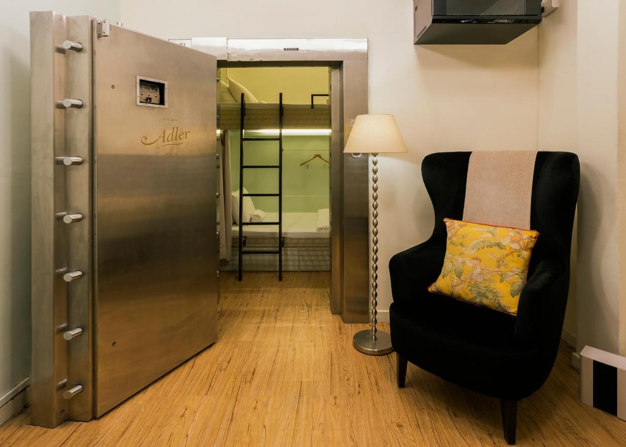 Hotel kapsul Adler (adults Only) Singapura